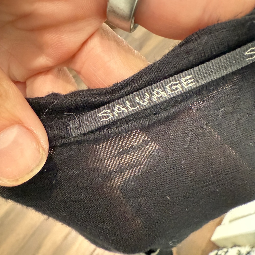 Salvage black / Charcoal Tee - Picture 4 of 5
